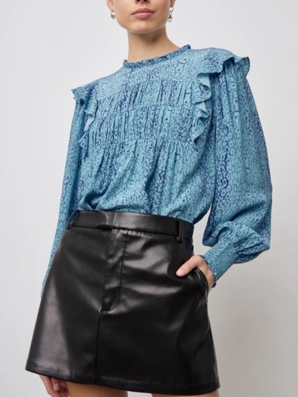 RAILS Flora Jewel Cheetah Blouse Top Sz Small Blue
